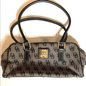 Dooney & Bourke purse